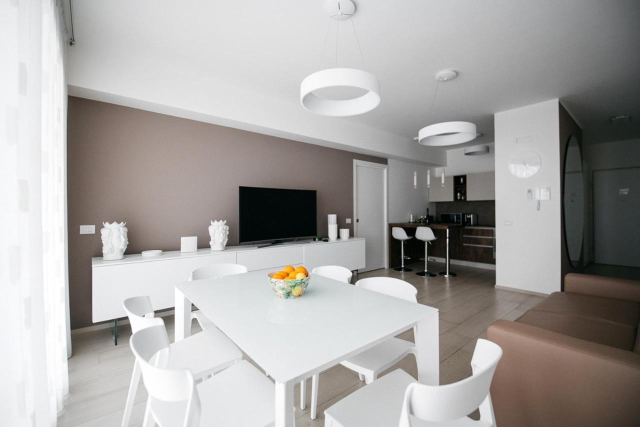 Diana - Taormina Minerva Luxury Apartment By Taormina Holidays エクステリア 写真